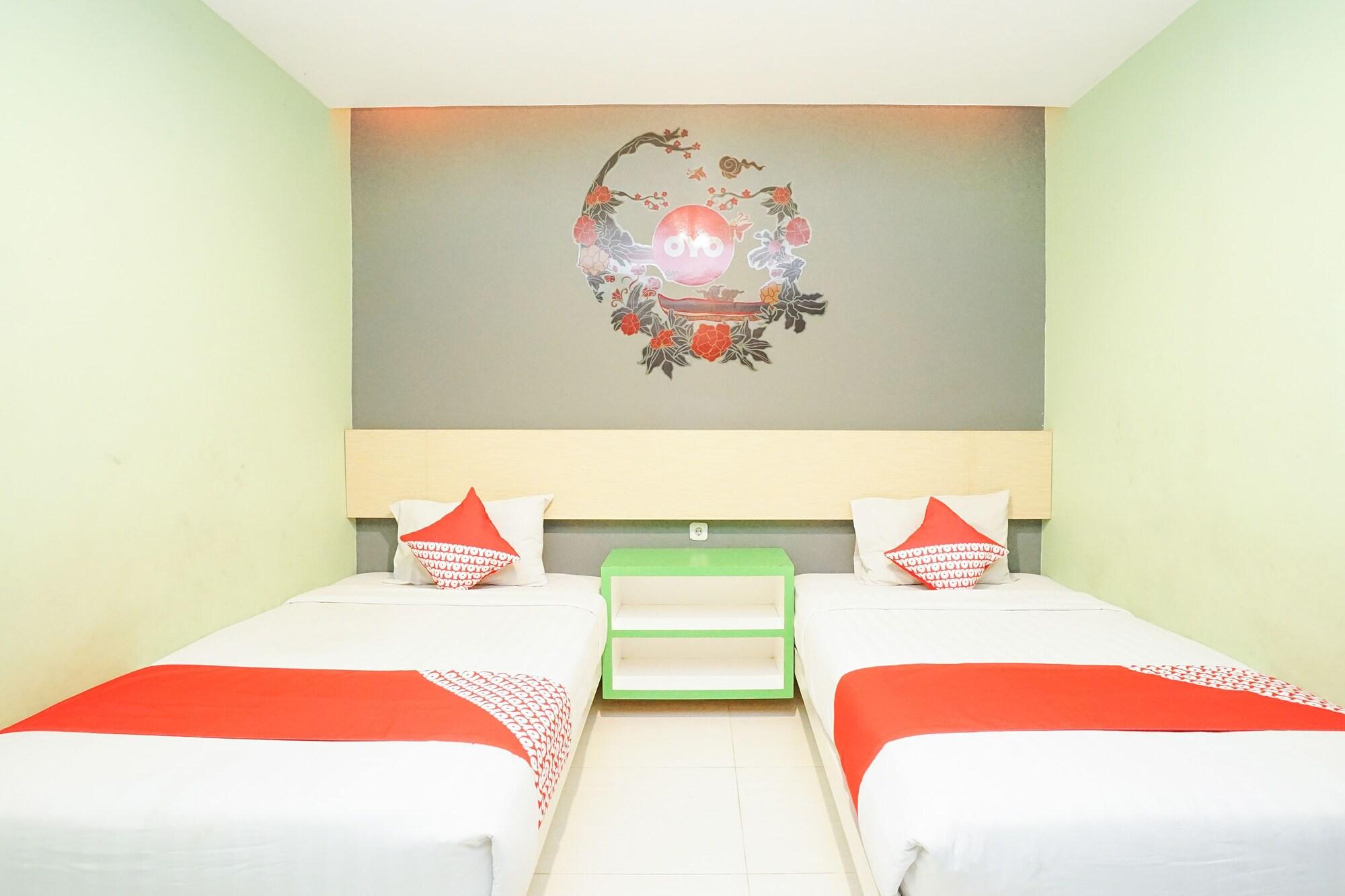 Oyo 277 Rukotel Near Rsu Adi Husada Undaan Kota Surabaya Buitenkant foto