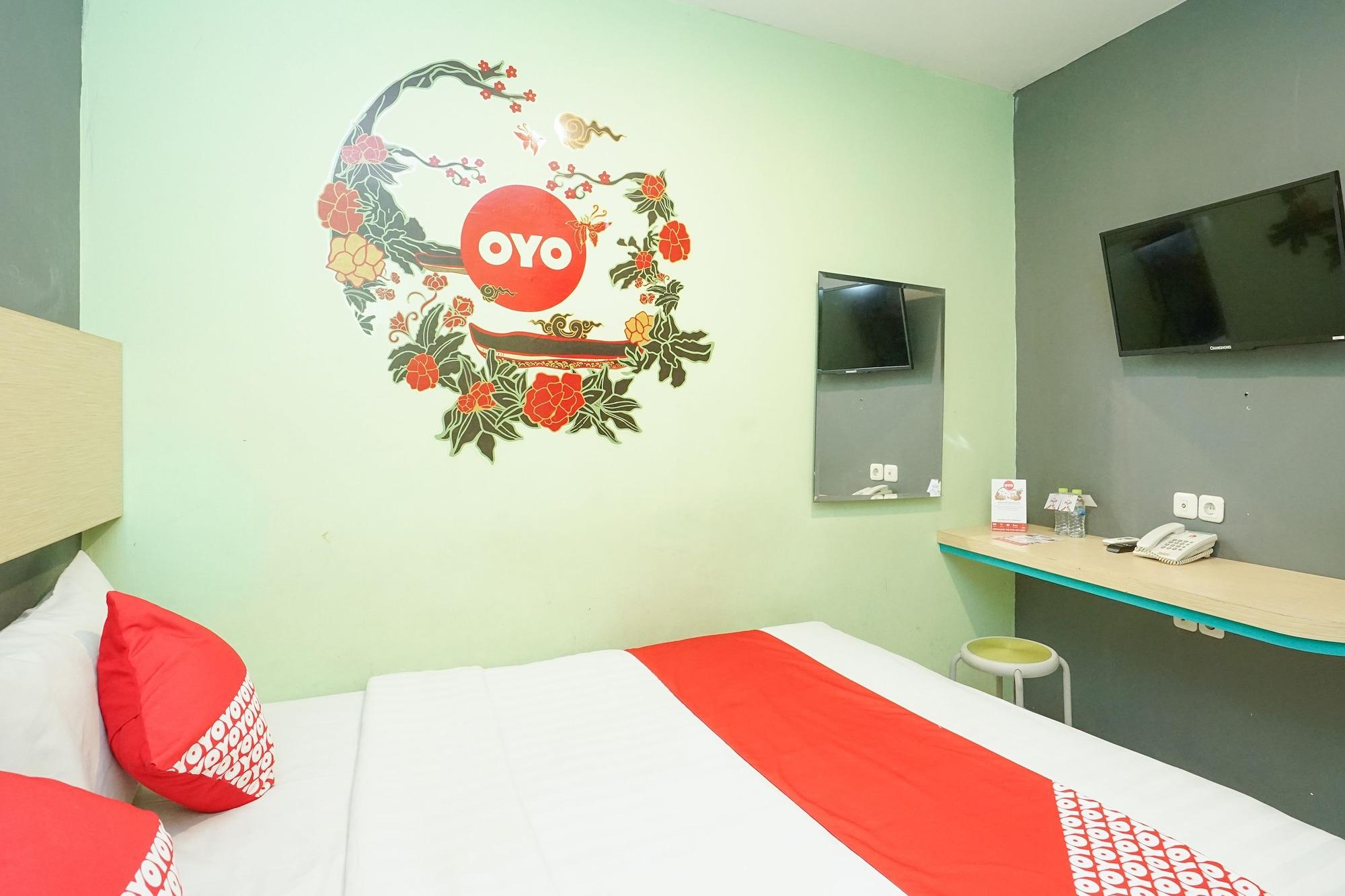 Oyo 277 Rukotel Near Rsu Adi Husada Undaan Kota Surabaya Buitenkant foto